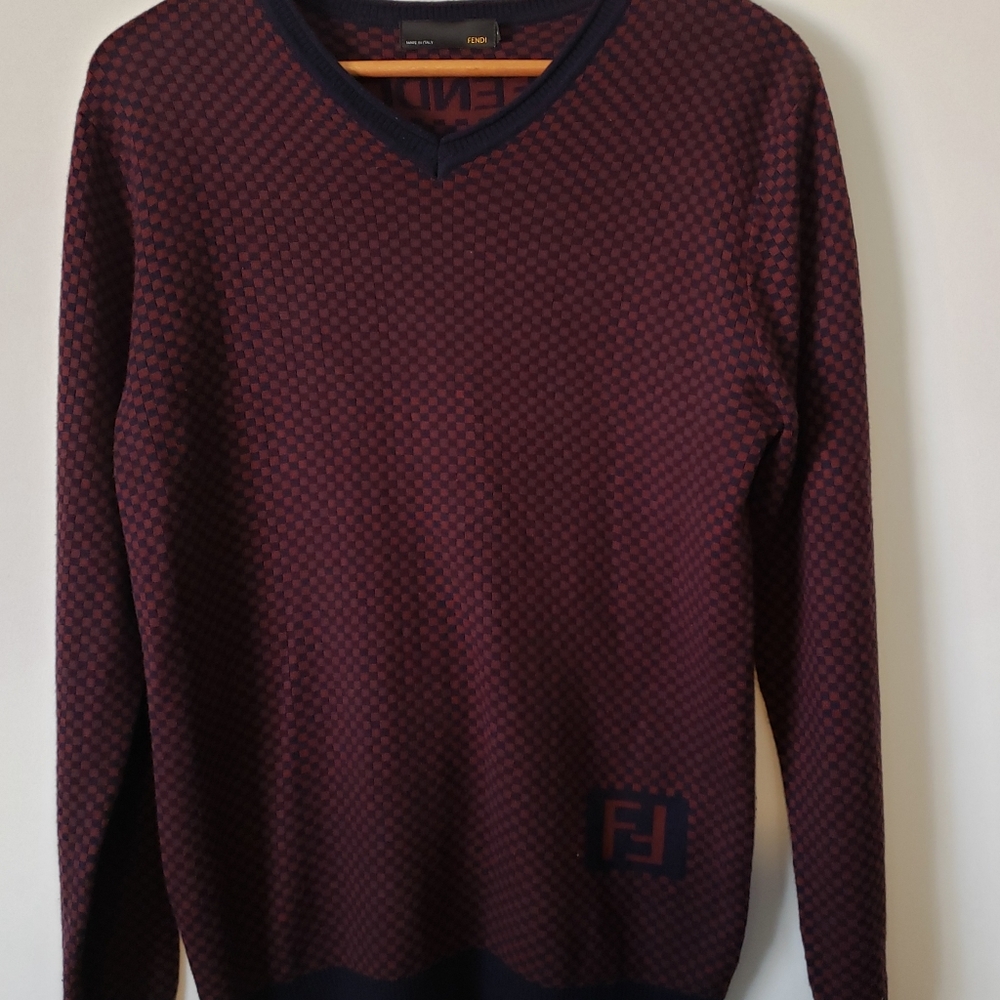 FENDI SWEATER